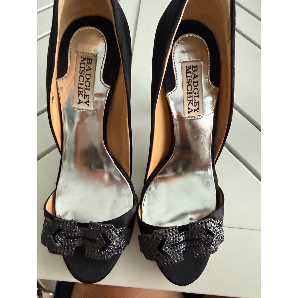 Badgley Mischka Black Satin Crystal Embellished Open Toe Pumps Heels Womens 7M - Picture 10 of 10